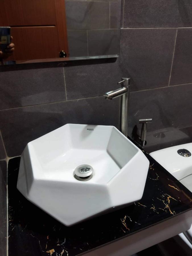 Sky Traveller Suites Panglao Eksteriør billede