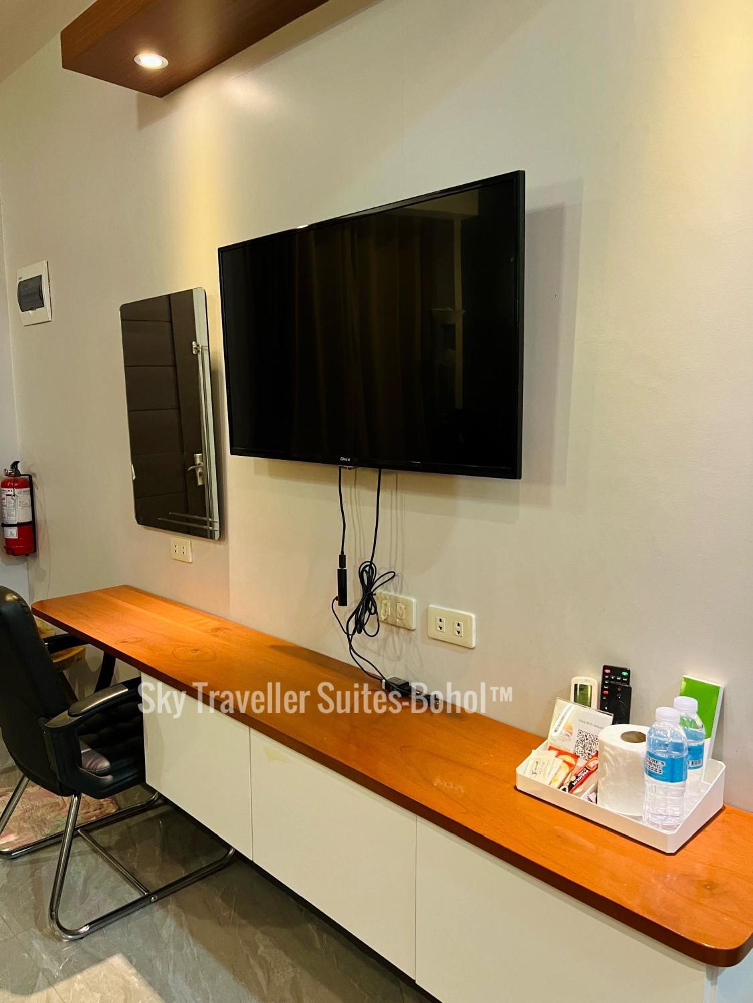 Sky Traveller Suites Panglao Eksteriør billede