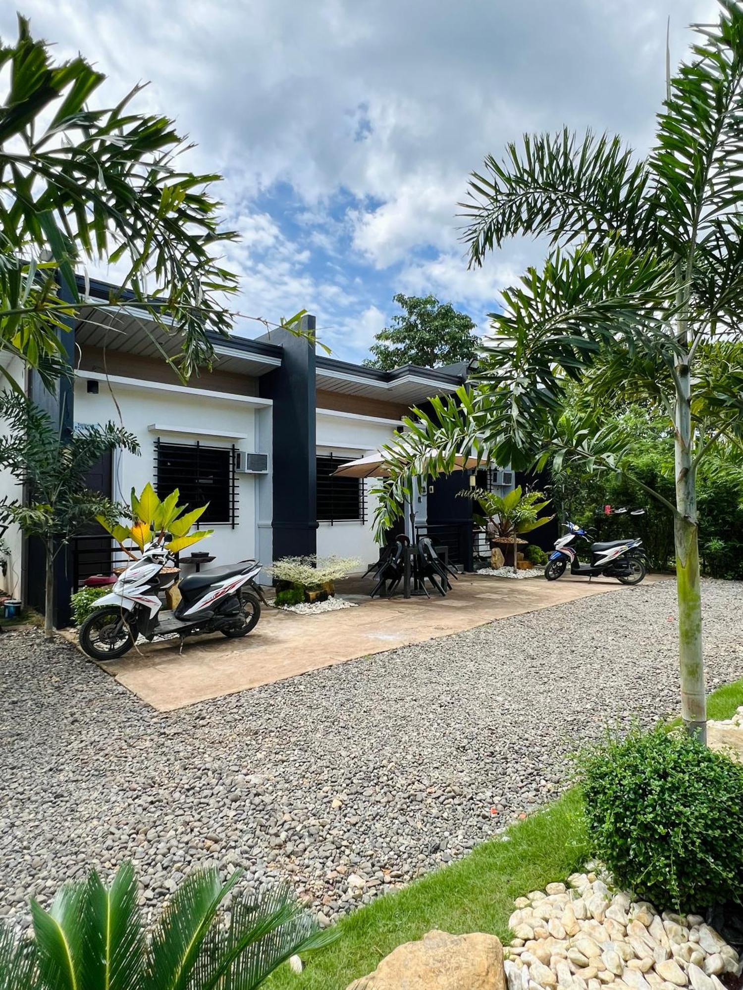 Sky Traveller Suites Panglao Eksteriør billede