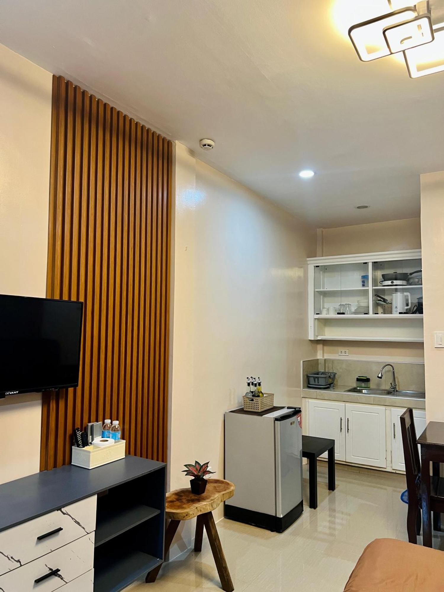 Sky Traveller Suites Panglao Eksteriør billede