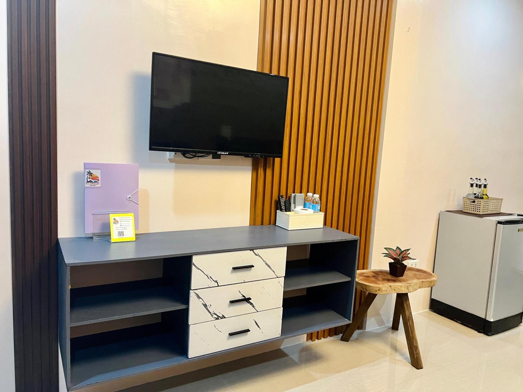 Sky Traveller Suites Panglao Eksteriør billede
